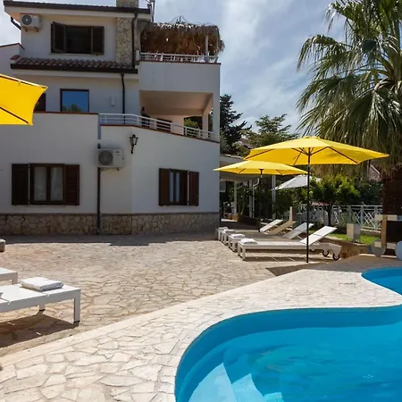 Дом отдыха Villa Al Mare Con Piscina Tra Palermo E Cefalu